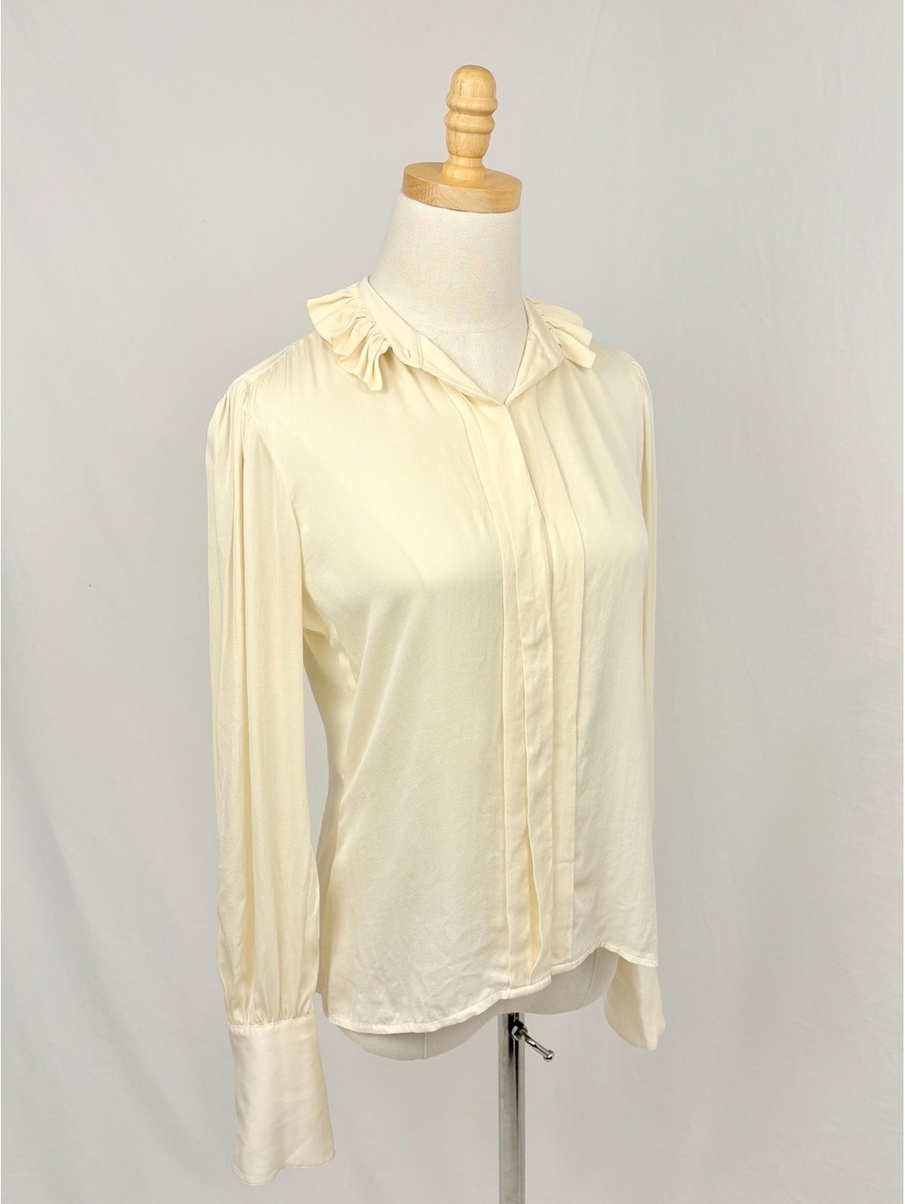 Vintage 90s Ralph Lauren Cream Silk Victorian Ruffle Collar Blouse Small